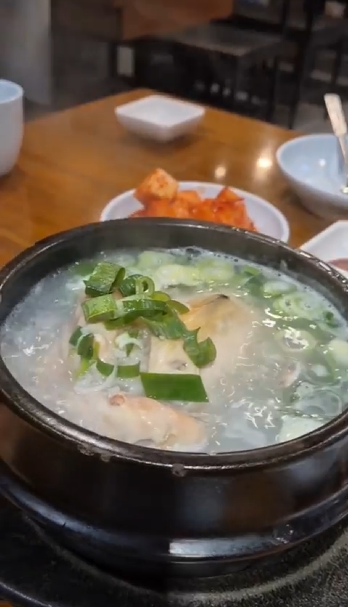고려삼계탕｜60년 전통의 서울 대표 보양식