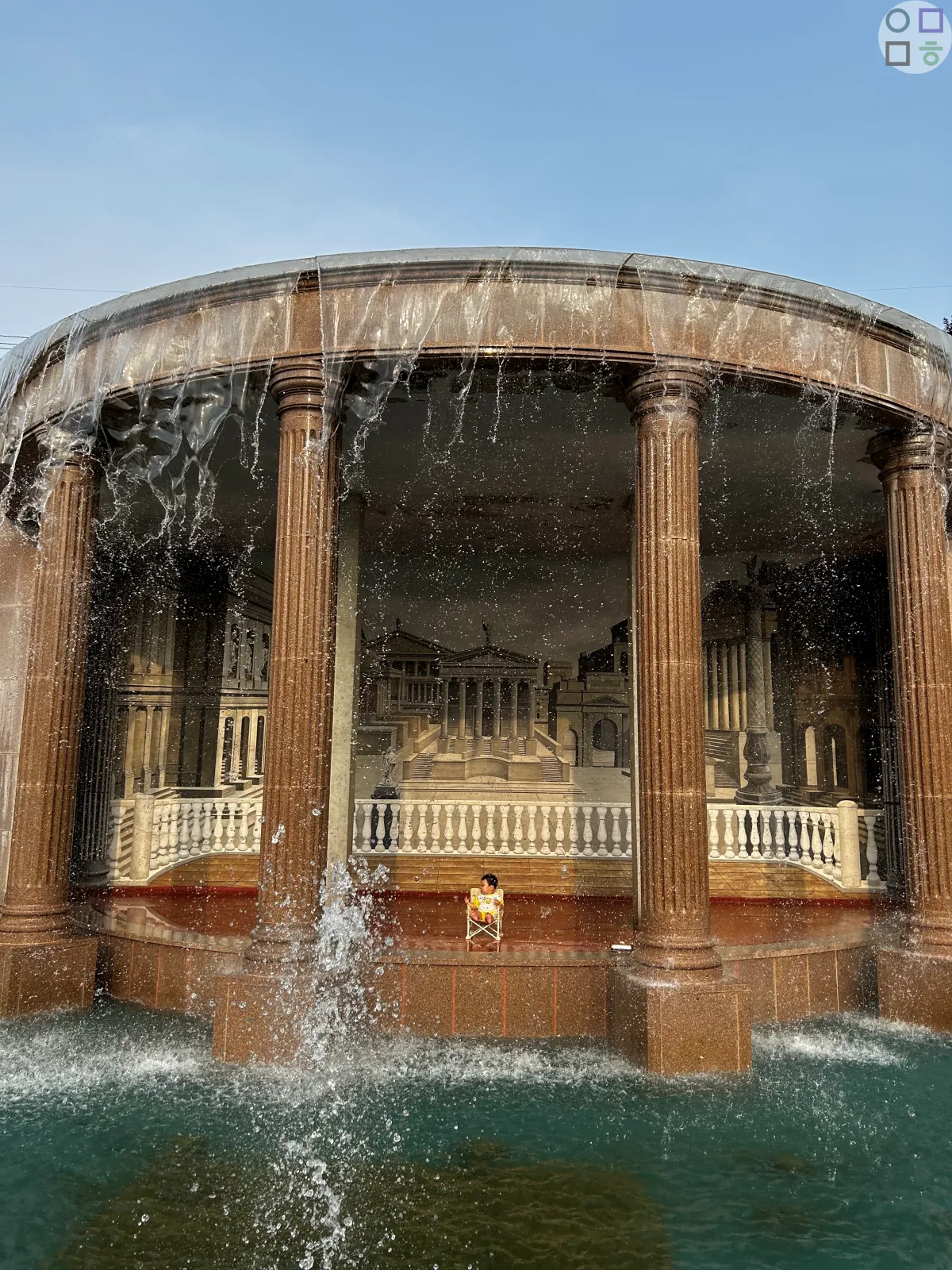 신전-폭포-사진-스팟-시원함-축축