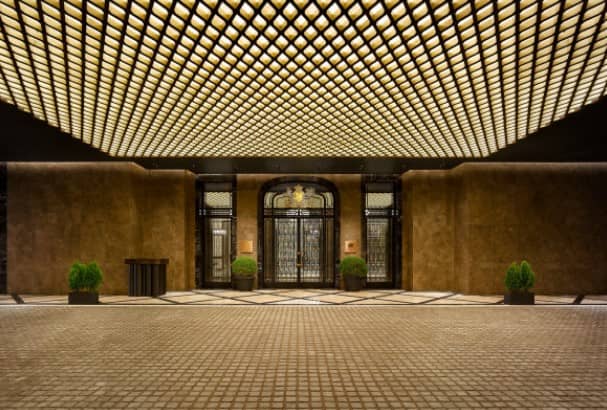 조선-팰리스-서울-강남-외관