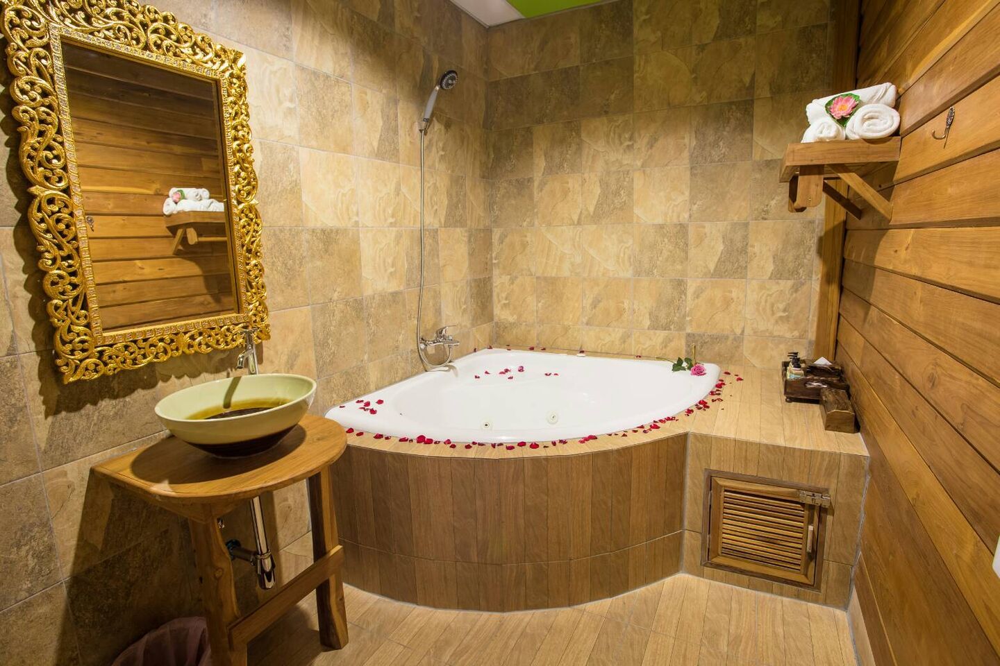 파타야 고급 마사지 추천 그레이스스파 마사지