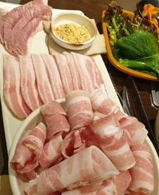 초저가대패삼겹살