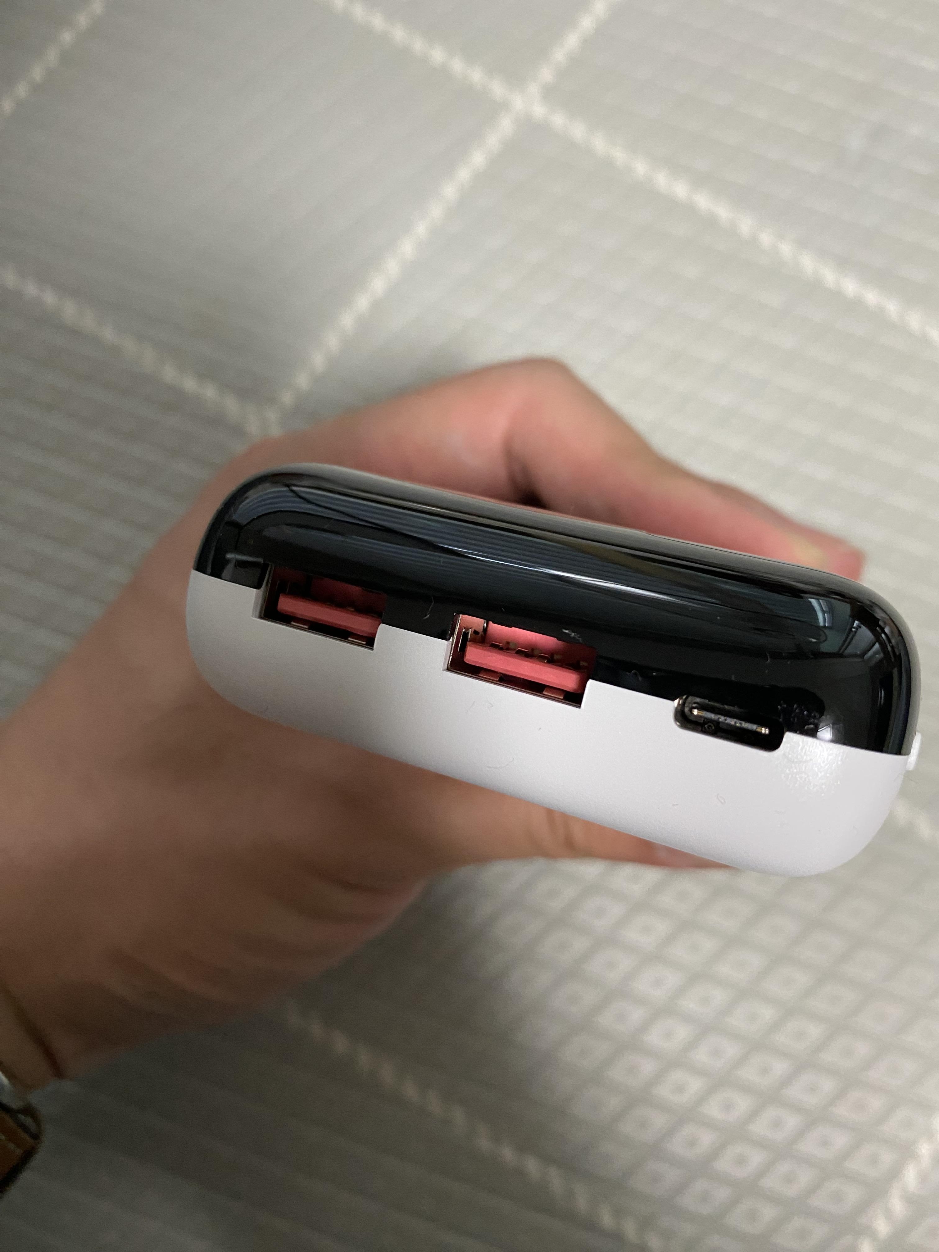 USB와 충전C타입