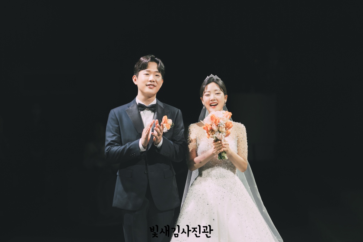 mj컨벤션 다이너스티홀 서브스냅 축가듣는 신랑신부