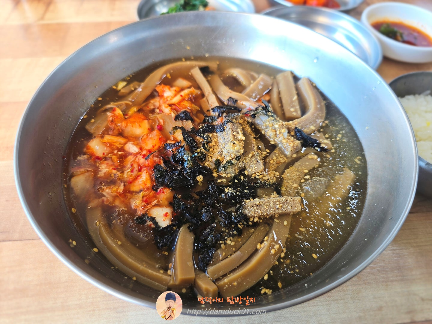 도토리냉묵밥