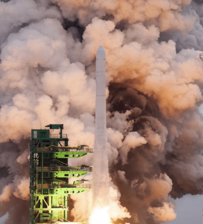 누리호 발사 3차 장면