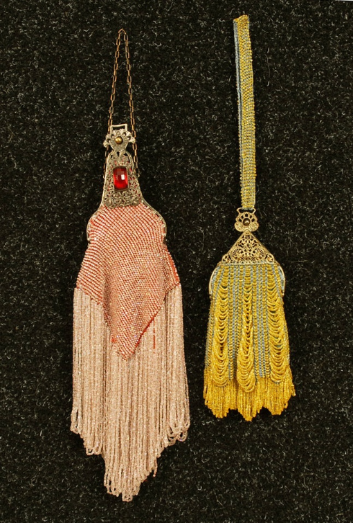 체인백과 메탈 클러치