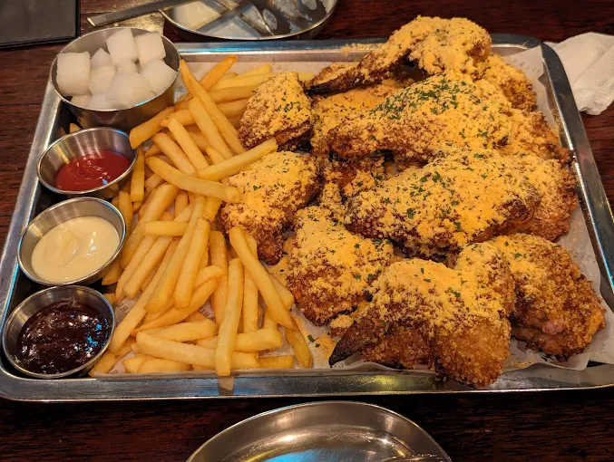 광교 호수공원 치킨집 '오븐마루치킨'