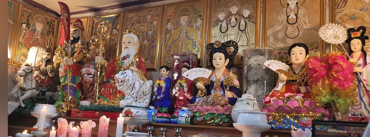 서울 용한 점집 령천관 내부