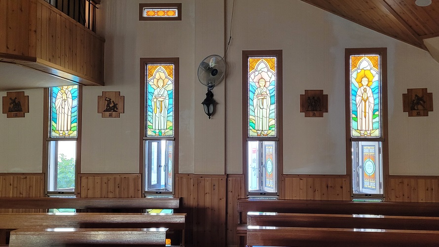 옥포성당 십자가의 길, 스테인드글라스 사진