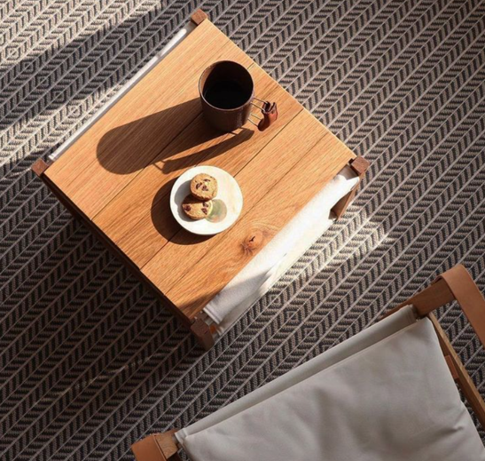 테이블-위에-커피-쿠키-사진