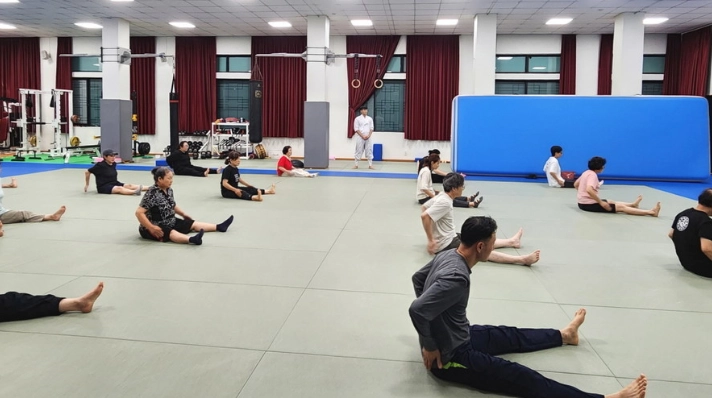 효과적인 택견 수련에 필수적인 준비운동과 스트레칭