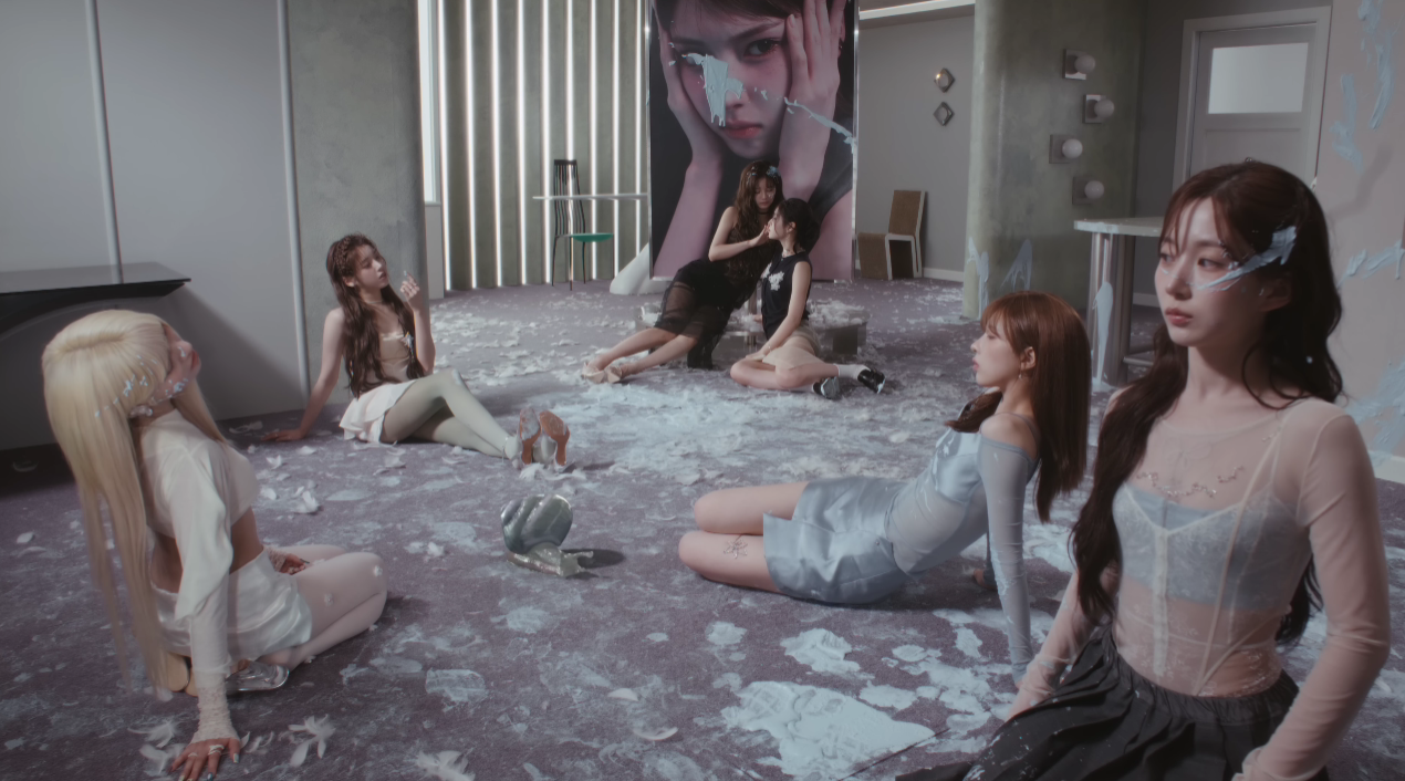 NMIXX(엔믹스) SPINNIN' ON IT