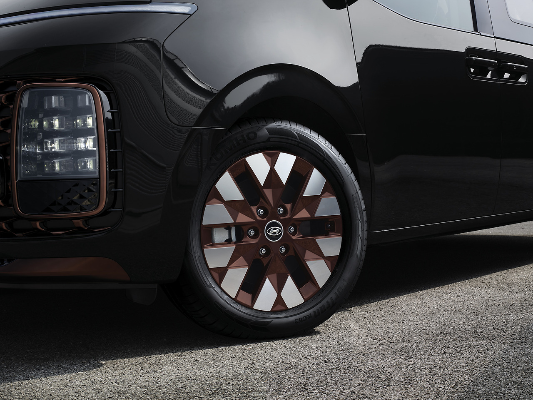 2024 스타리아 하이브리드 외부디자인