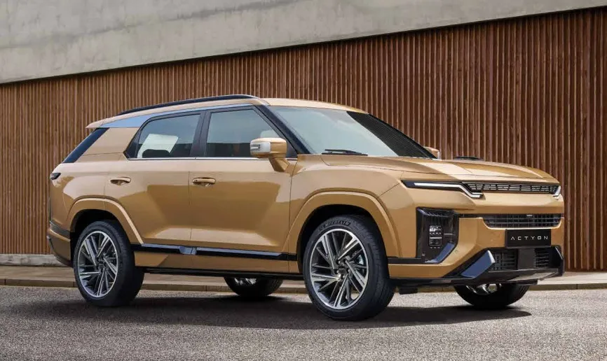 2025 액티언 하이브리드 측면 이미지