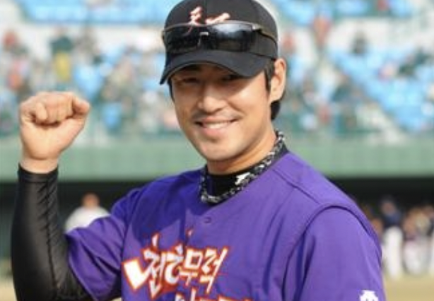 배우 김성수