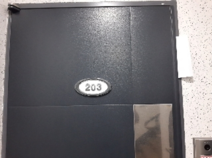 서울중앙지방법원2022타경105482 203호 현관