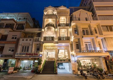 위스테리아 호텔 외관