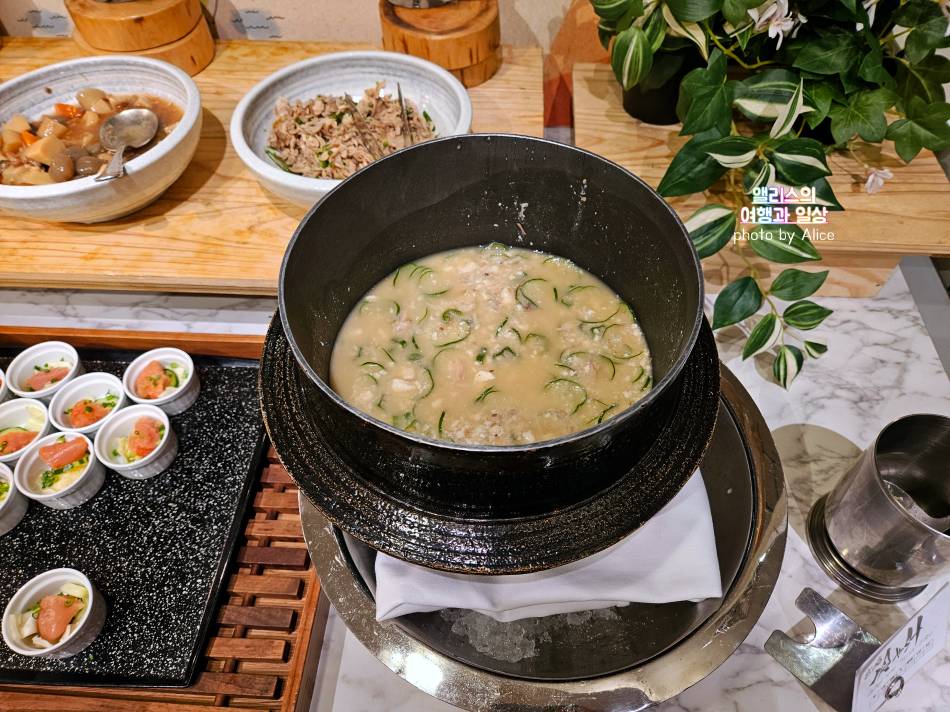 아나 크라운 플라자 호텔 후쿠오카 조식 후기 @ 크라운 카페