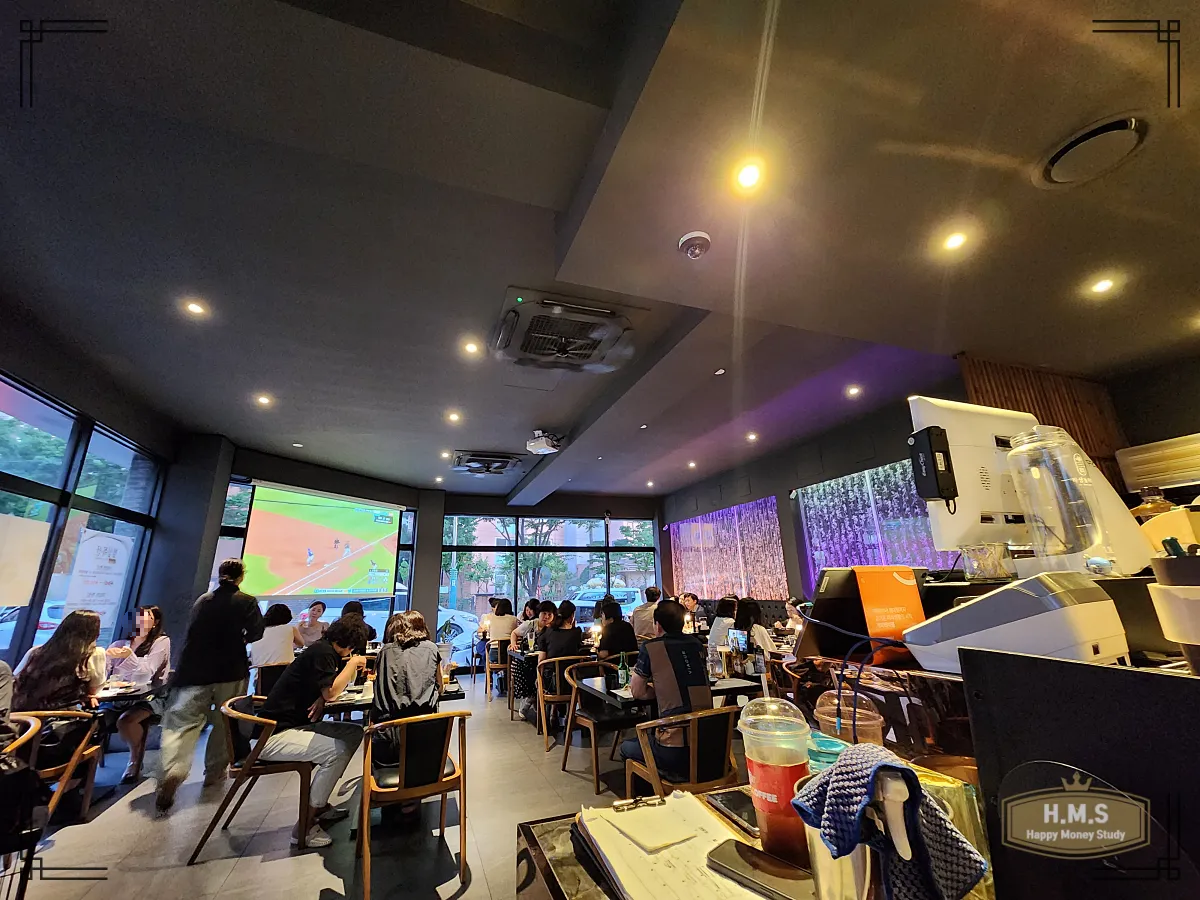 대구-달서구-이자카야-대담히-내부사진-테이블