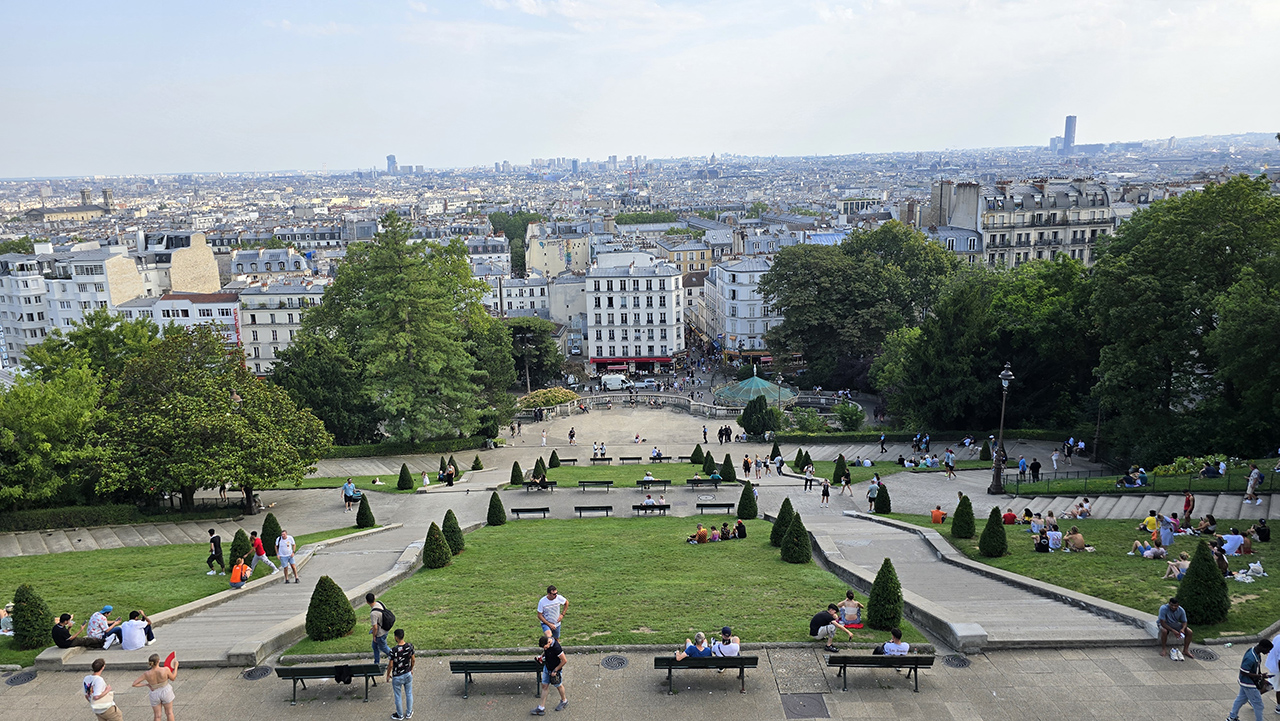 몽마르뜨 언덕에서 보는 파리 전망