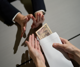 돈 잃어버리는 꿈, 꼭 피해야 할 3가지