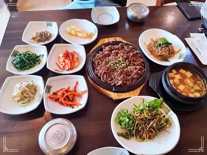 연잎밥 간장게장 한우 석쇠구이 물회 음식 한정식 효도밥상 경주 불국사 맛집 추천