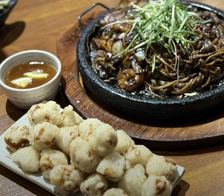 파주 운정 돌판 짜장 맛집 &amp;#124; SBS 생방송 투데이 나온 파주돌짜장 소개