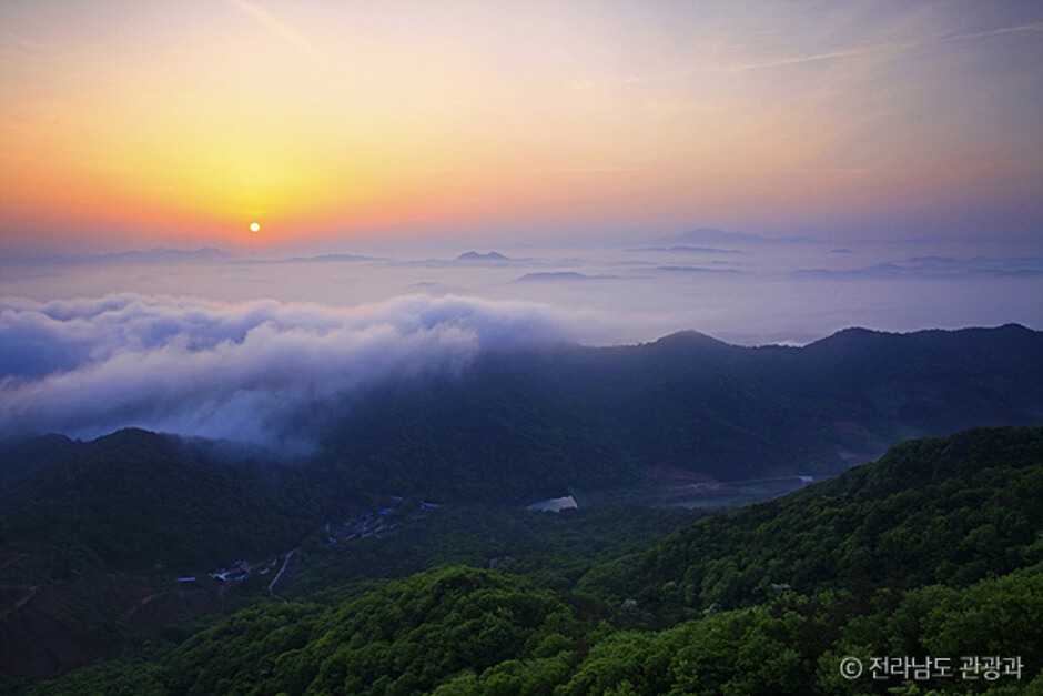불갑산 (사진출처:대한민국구석구석)