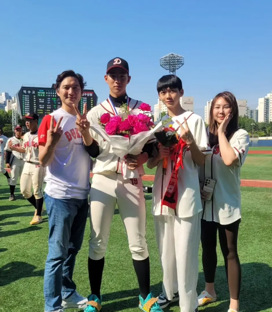 유태웅 가족