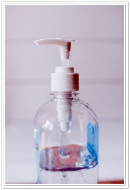 흰옷에 묻은 볼펜자국 지우는 방법