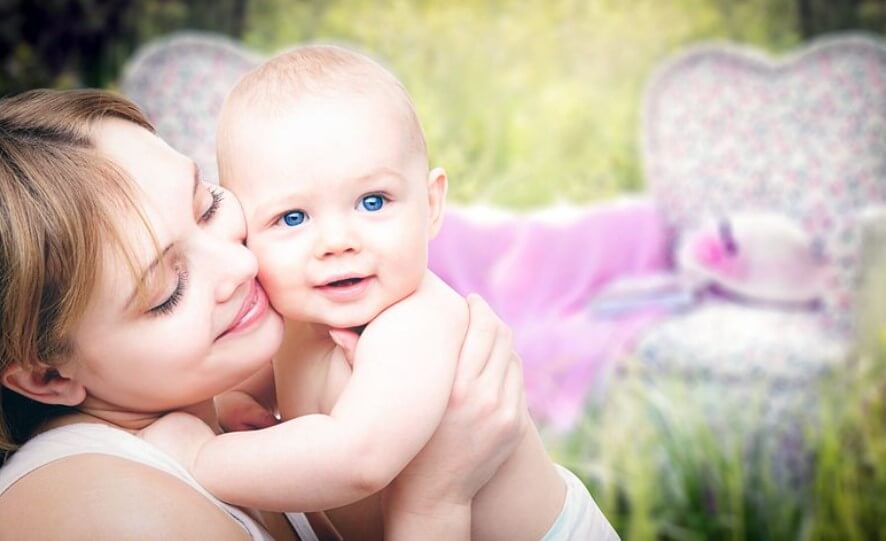 아기딸꾹질하는이유