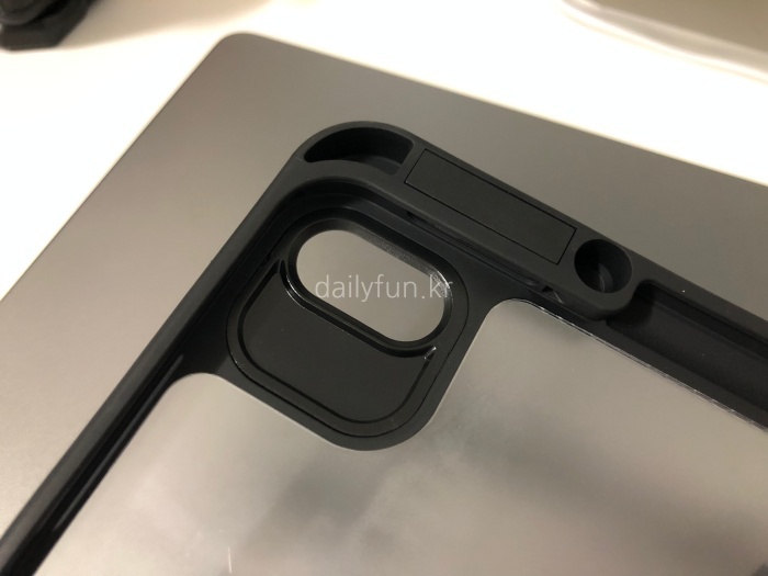 아이패드 프로 3세대 렌즈 커버