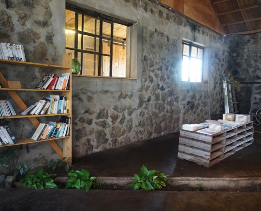 제주 협재 카페 '앤트러사이트'