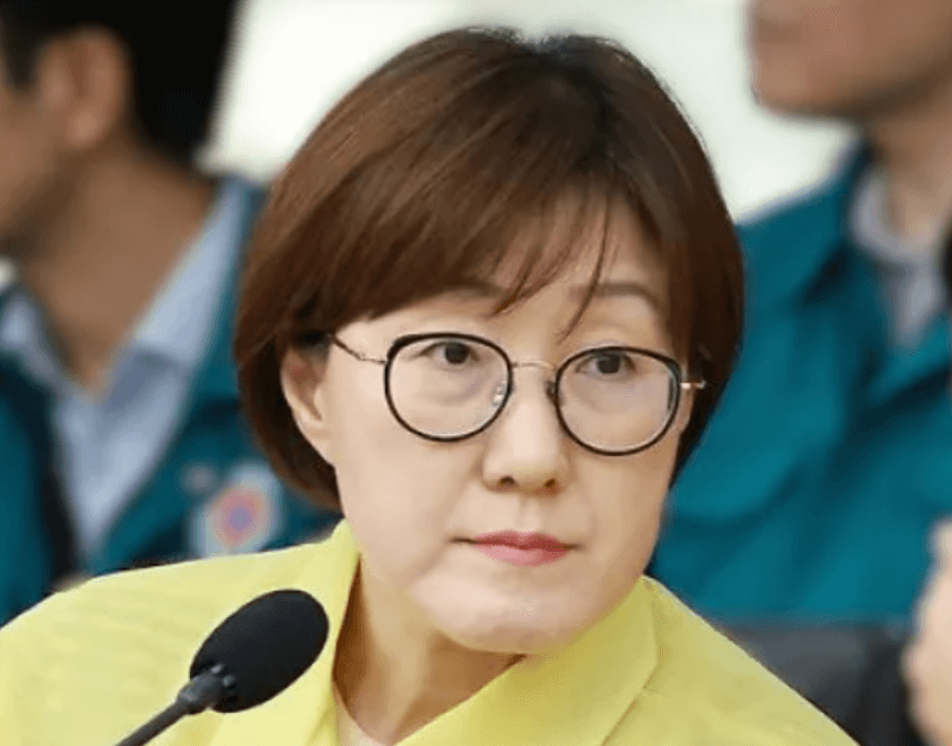 김현지 총무비서관 부속실장, 이재명 대통령 최측근 실세 프로필 및 학력 완전정리