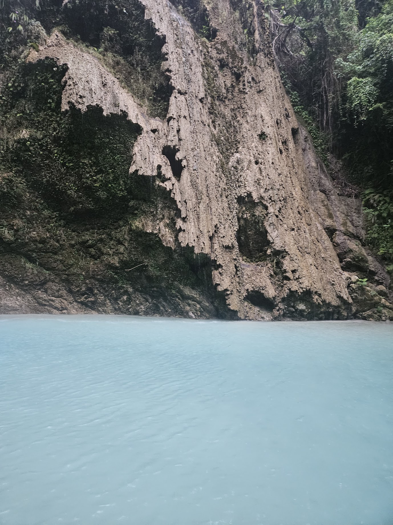 세부 투말록 폭포