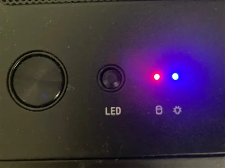컴퓨터 본체 빨간불 LED 설명 좀요