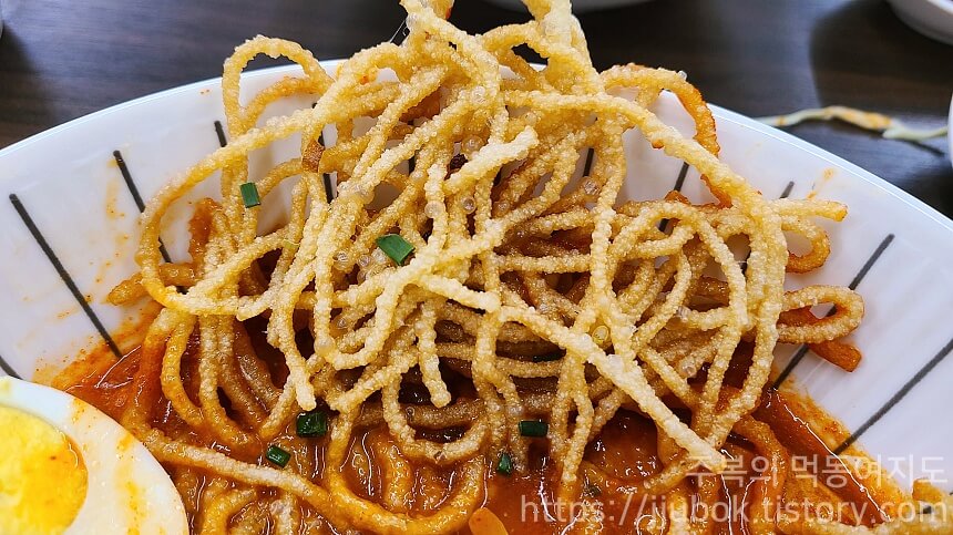 광신제면소-떡볶이-토핑-면튀김