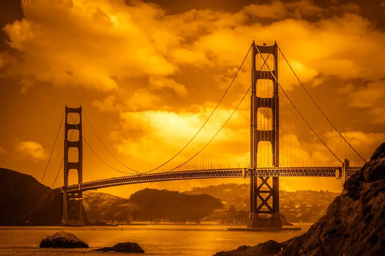 세계 각나라의 금기문화 중 공공장소에서 침묵 지키기