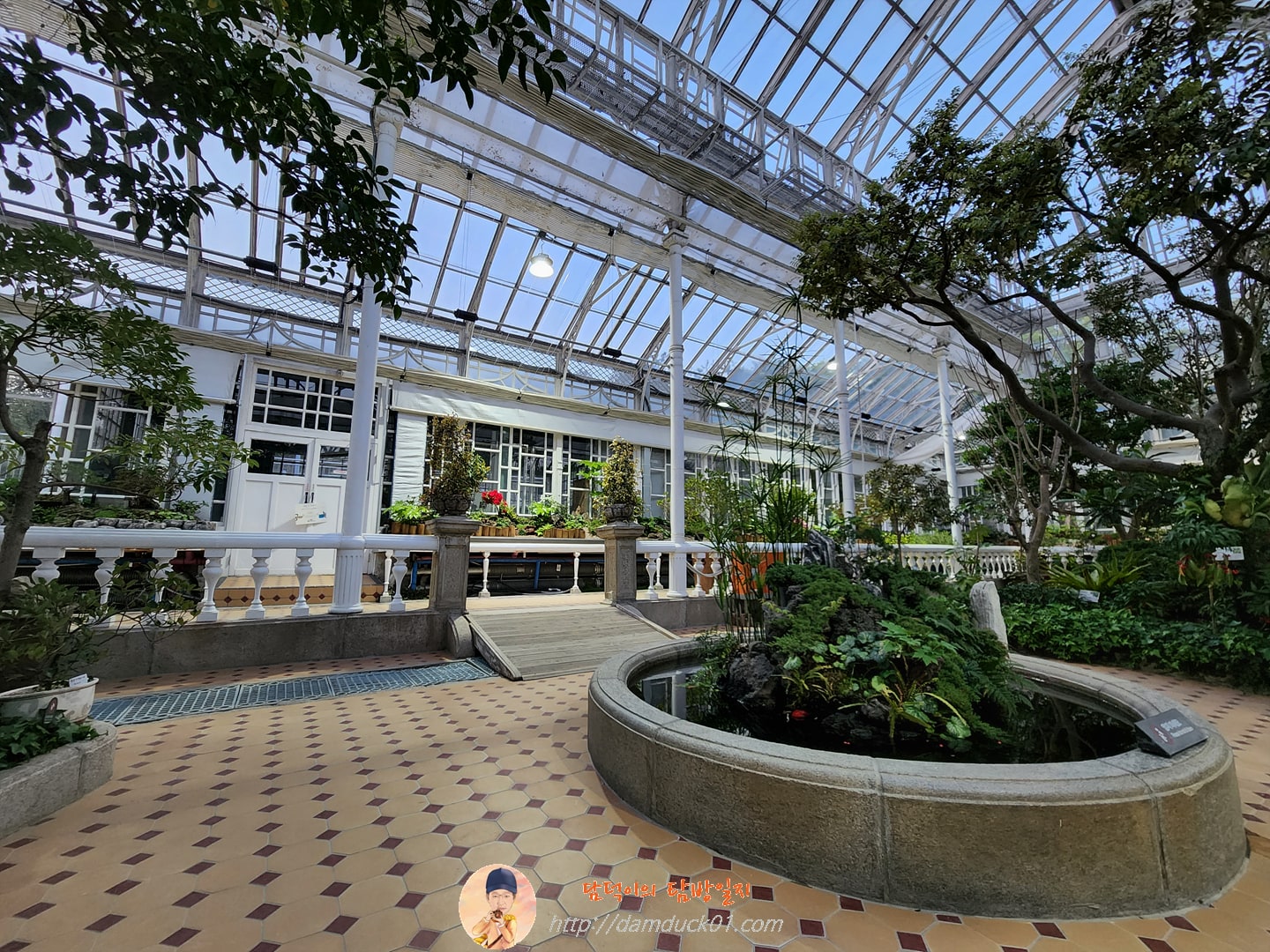 창경궁 대온실 실내