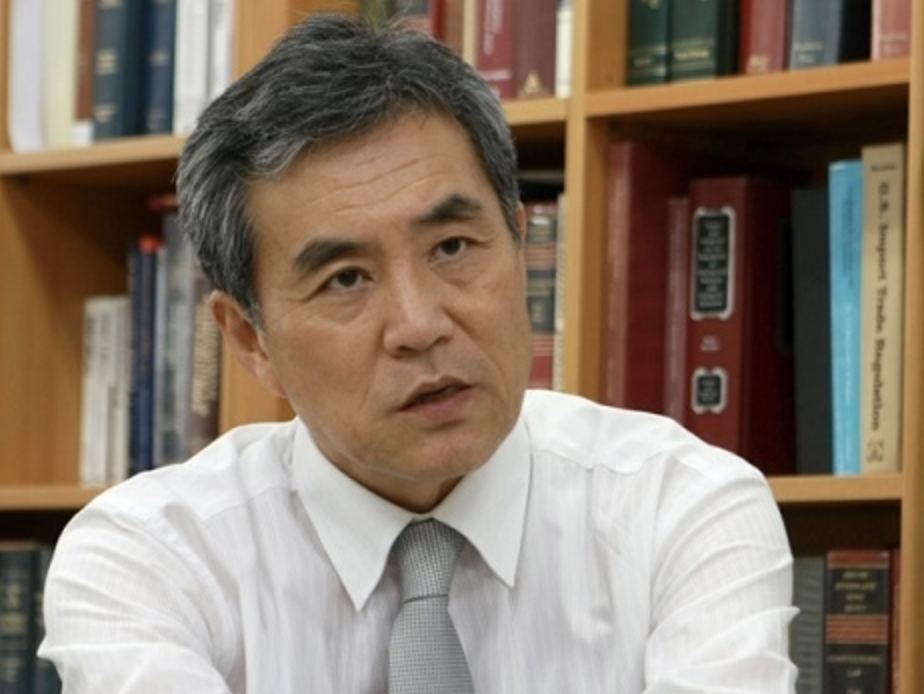 이상돈 교수
