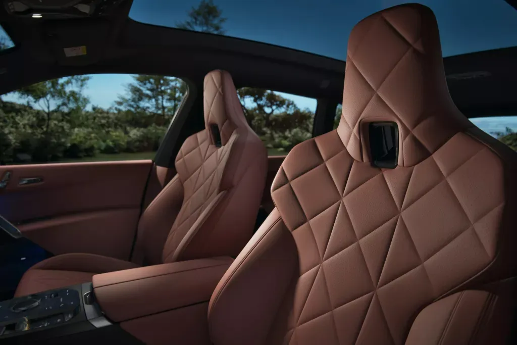 BMW IX 차량 내부, 외부 이미지