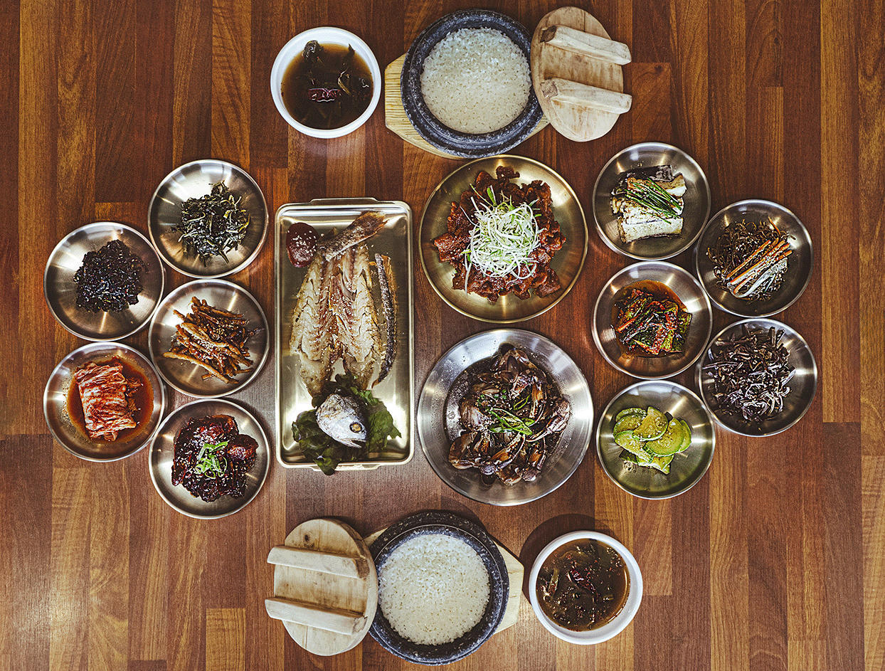 제육볶음 정식 사진