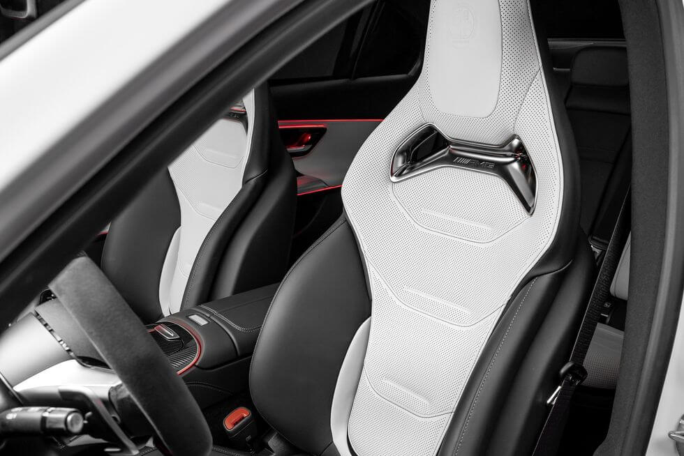 2025 메르세데스-AMG E53 하이브리드 포토