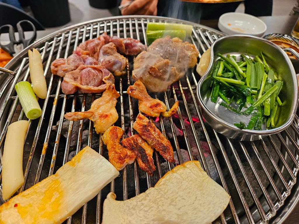 육짝