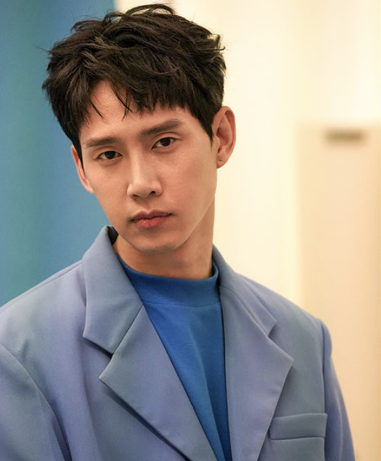 박성훈 외모2
