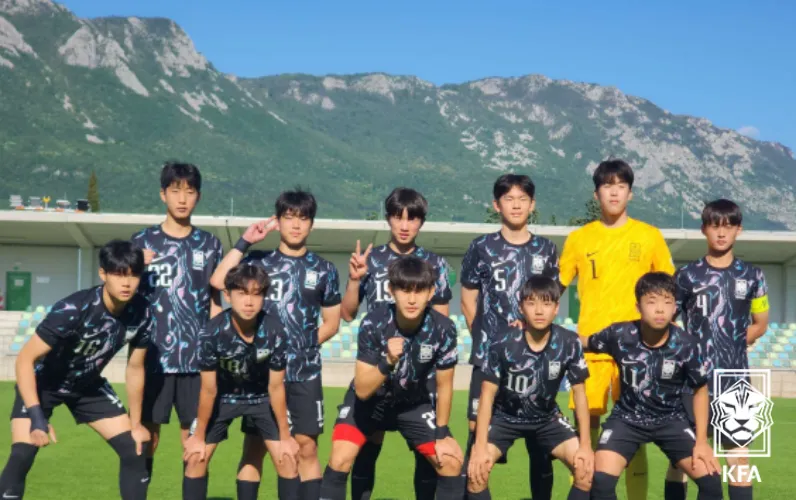 &lsquo;김민준 멀티골&rsquo;로 완승! 2025 U-15 대표팀, 웨일스 꺾고 5&middot;6위 결정전 진출