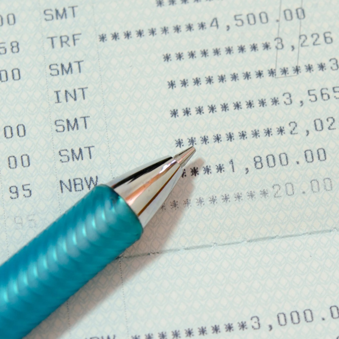 배당금을 받을 때에는 세금도 함께 고려해야 합니다. 세금은 어떻게 부과되는지 그리고 세금 공제 대상과 비과세 대상 에대해서 알아보도록 하겠습니다. 배당금 세금 부과기준 SCRIPT https://pagead2.googlesyndication.com/pagead/js/adsbygoogle.js?client=ca-pub-1184318831633780 SCRIPT (adsbygoogle = window.adsbygoogle &amp;#124;&amp;#124; []).push({}); 주식 배당금 기업 이익분배 소득으로 소득세 부과 대상 일반적으로 22% 적용됨 수취인 주주가 소득신고 할때 소득에 합산하여 과세 대상됩니다. 배당금 조회하기 주식 배당금 세금주식 배당금 세금주식 배당금 세금 주식 배당금 세금 주식 배당금 세금 주식 배당금의 경우 세금이 사전 공제되며 지급됨 주주가 직접 세금을 신고 필요 없음 일반적으로 주식 거래소 과세처리 이루어짐 배당금 조회하기 세금 공제 대상 비과세 대상 SCRIPT https://pagead2.googlesyndication.com/pagead/js/adsbygoogle.js?client=ca-pub-1184318831633780 SCRIPT (adsbygoogle = window.adsbygoogle &amp;#124;&amp;#124; []).push({}); 세금 공제 대상은 일반적으로 배당금 받는 모든 개인 기관 배당금 조회하기 세금 공제 제외대상 국가에서 특별한 혜택을 받는 종류의 주주 일부 자격 상의 이유로 일부 주주는 세금 공제 대상 제외 주식 배당금 세금 세금 신고 및 납부방법 주주가 별도로 신고할 빌요 없음 대신 주식 거래소 에서 세금 공제된 금액 직접 지급 됨 추가적인 세금 처리 필요하지 않다 주식배당금 세금 절약방법 주식 배당금 세금 주식 배당금 세금 절야 방법 꿀팁 세금우대 혜택 주식 투자방법 몇몇 특정 주식에 세금 우대 혜택 적용됩 재투자 통해 세금 아낄수 있습니다. 2024 서울시 청년 이사비 지원 - https://naver.me/GG8XKkv6 2024 서울시 청년 이사비 지원 서울시 이사비 지원이 2024년 에 진행됩니다. 전년도와 달리 어떻게 청년 이사비 신청기간 신청방법 그리고 모집 횟수 지원규간에 대해서 알아보도록 하겠습니다. 서울시 이사비 지원프로그램 ppzon.hoponiyun.com 2024 아파트 공시가격 조회방법 - https://naver.me/IgDwVQBA 2024 아파트 공시가격 조회방법 국토교통부는 2024년 공동주택 공시가격 열람에 대해서 안내를 했습니다. 그렇다면 공시가격을 알아보기위해서 가격조회 열람 방법 에대해서 알아보도록 하겠습니다. 공시가격이란 정부가 조사 knockout.tistory.com 2024 휴애리 봄 수국축제 기간 - https://naver.me/GXq4VfmD 2024 휴애리 봄 수국축제 기간 제주도 서귀포시 남원읍 신례리에 위치한 휴애리 자연생활공원 제주도민과 제주를 찾는 관광객에게 볼거리 제공하는 축제입니다. 이번 휴애리 봄 수국축제 기간&amp;#44; 축제프로그램 알아보겠습니다 knockout.tistory.com 2024 파리 숙소 추천 TOP5 - https://naver.me/G87DTAHG 2024 파리 숙소 추천 TOP5 2024 프랑스 파리올림픽 대해가 이번 7월26일에 진행될텐데요 그렇다면 지금부터 파리 올림픽 동안 지낼 파리숙소 알려드리겠습니다. 파리 숙소 고르는 꿀팁 먼저 파리올림픽 동안 숙소를 고르는 jihum90.tistory.com 배당금 