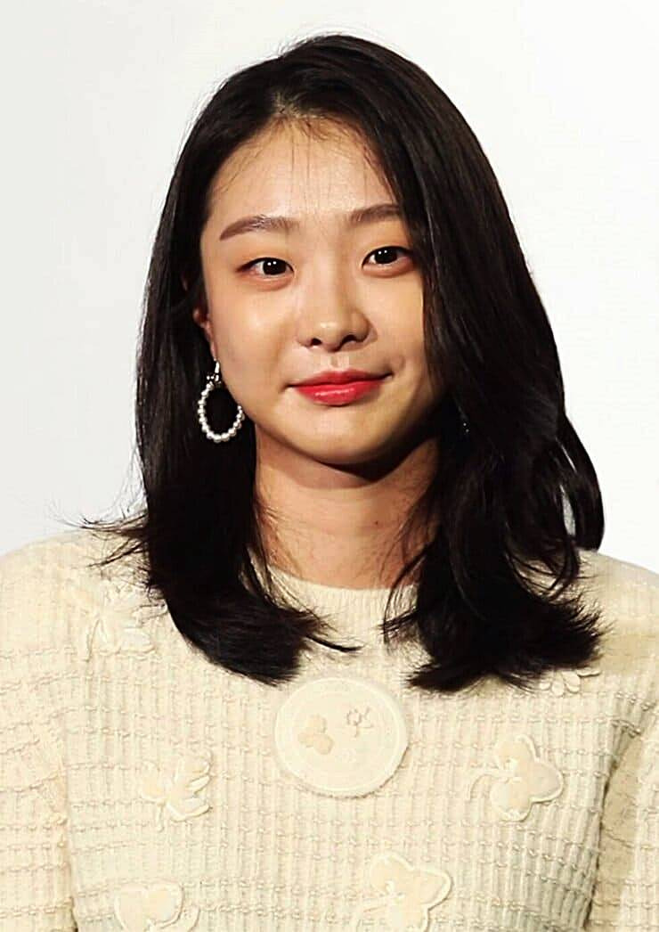 김다미 마녀