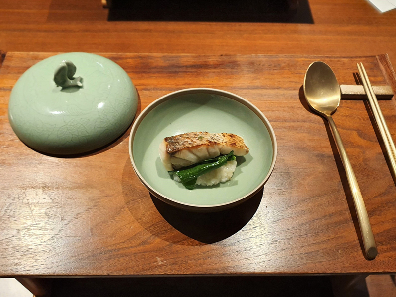 민어 구이와 백합 죽