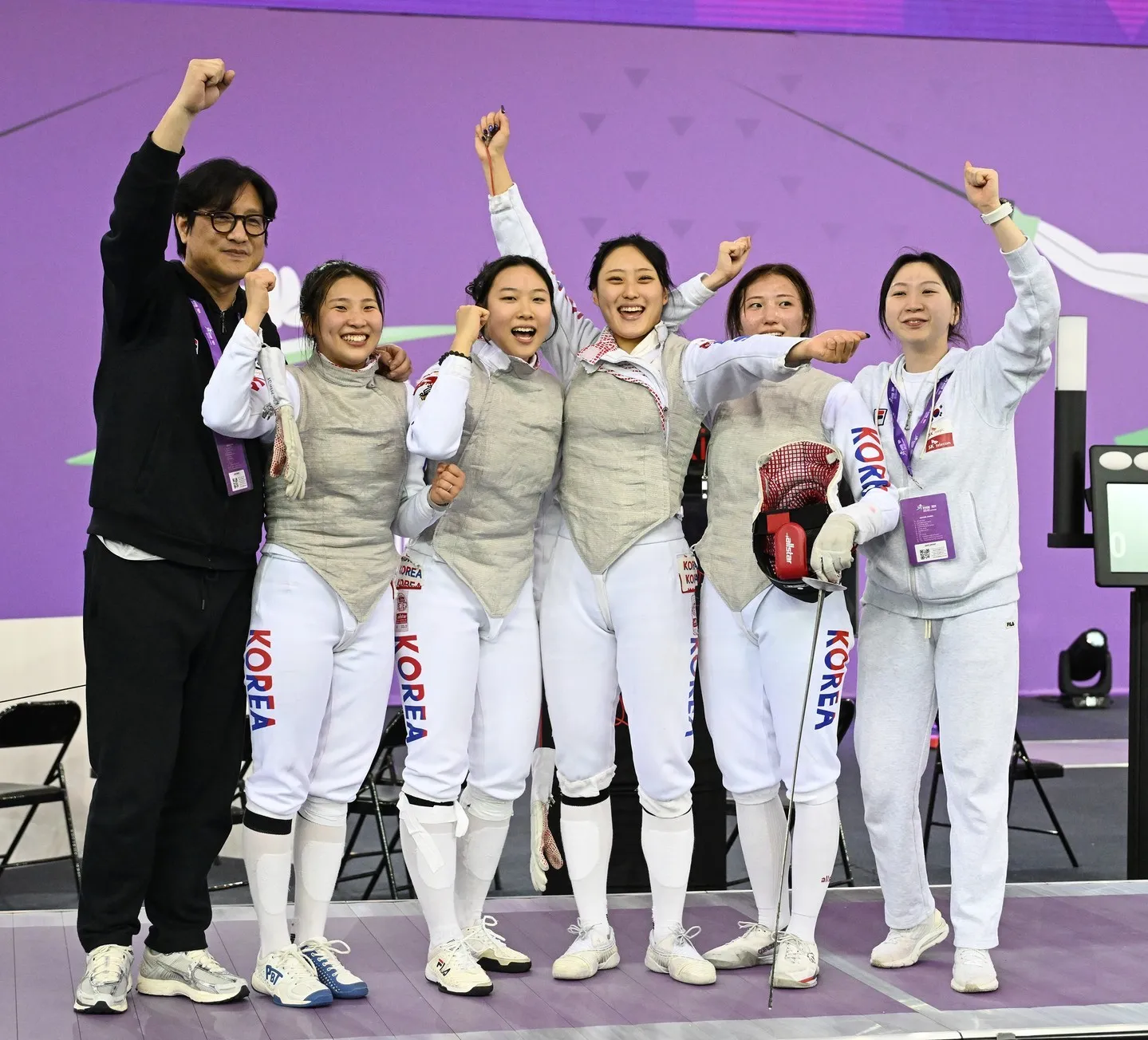 여자 청소년 펜싱